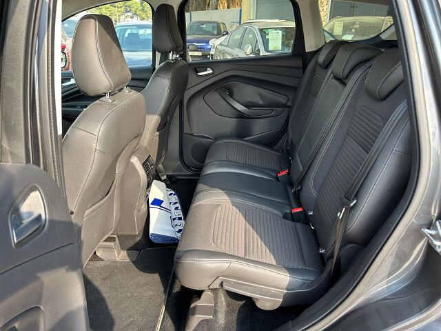 FORD KUGA TITANIUM 4X4 2.0 TDCI AUTO SPANISH LHD IN SPAIN 81000 MILES SUPER 2017